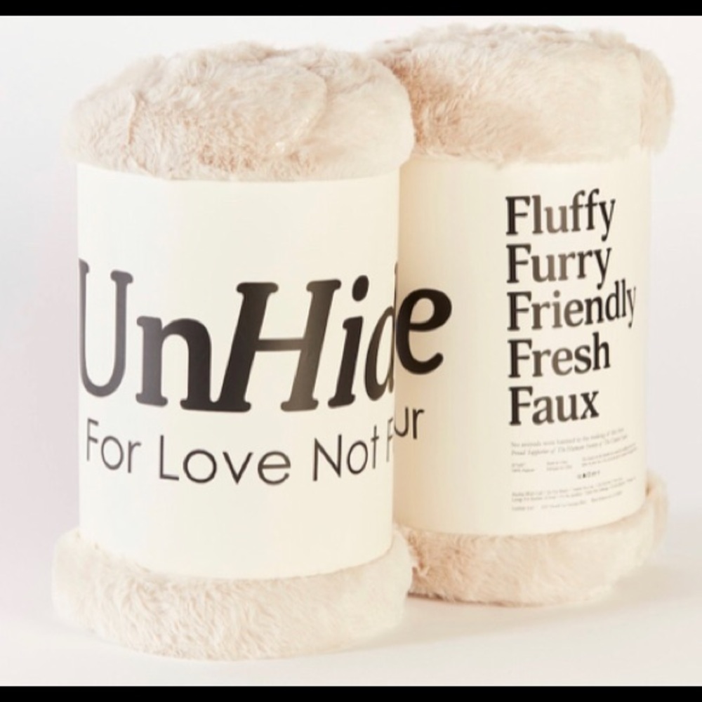 UnHide Lil’ Marshmallow blanket